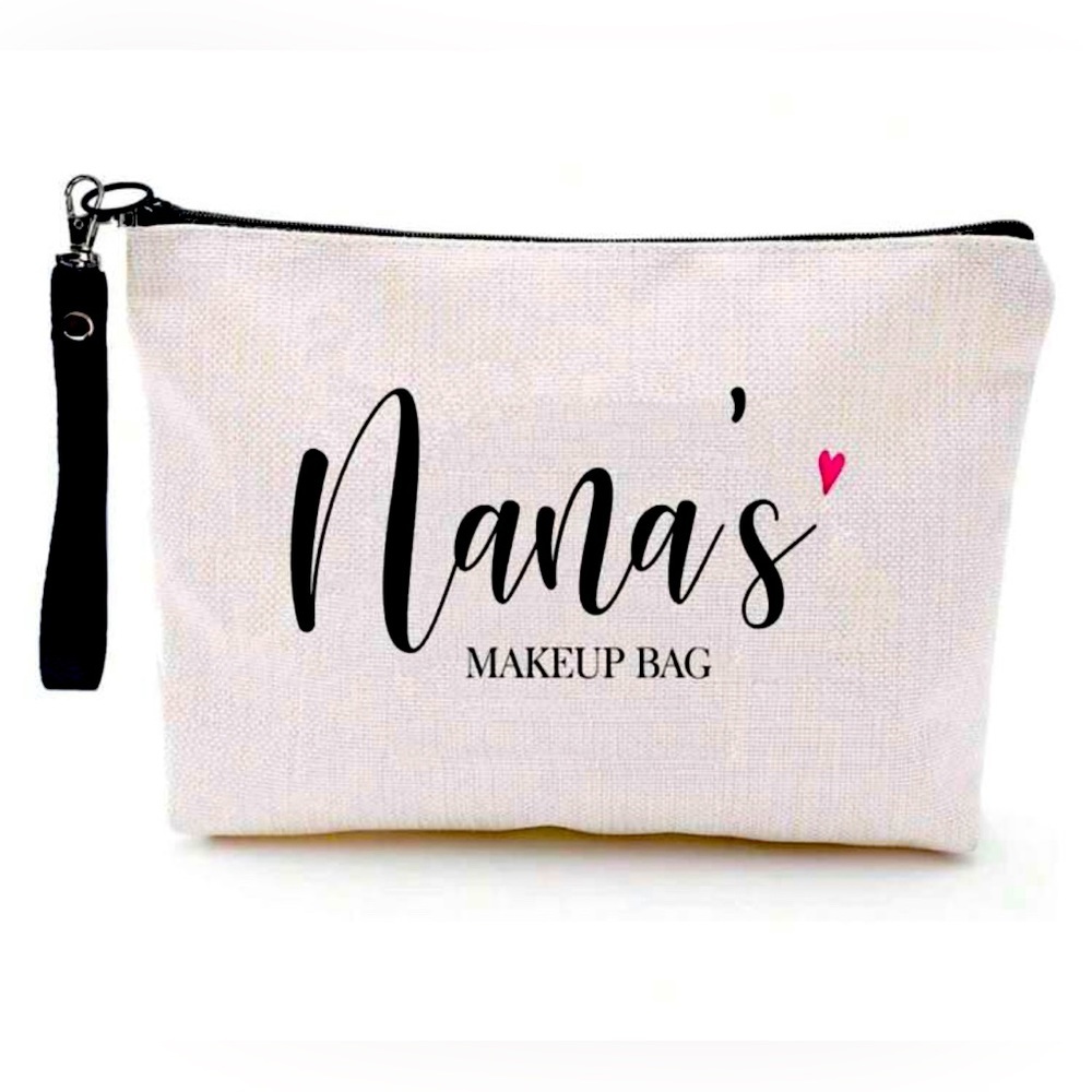 Nana’s Makeup Bag 💄 👛